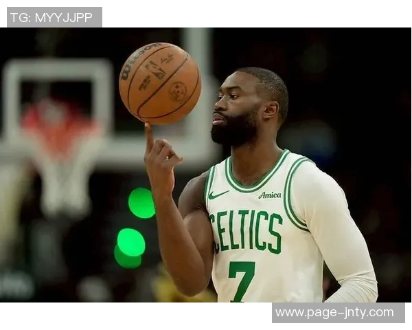 戈贝尔调侃杰伦布朗建议剃光头引发热议